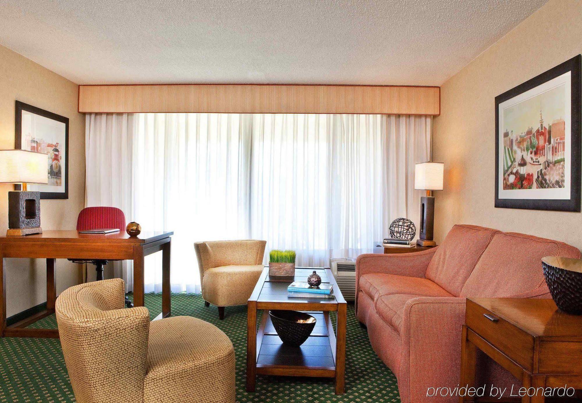คอร์ทยาร์ด พอร์ตเมาท์ Hotel พอร์ตสมัท ภายนอก รูปภาพ